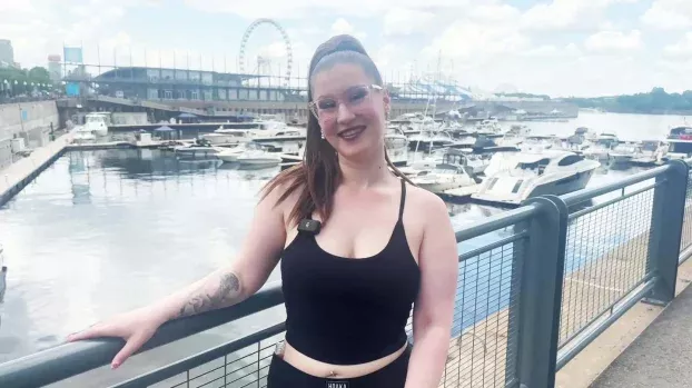[JacquieEtMichelTV] Miss Gamelin – 27 years old, from Montreal