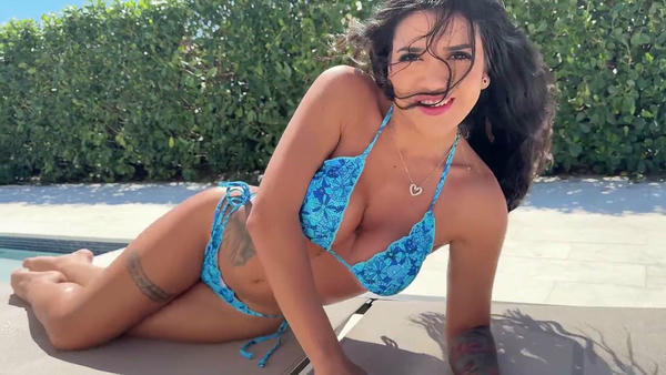OnlyFans – Alice Thunder Fun Sized Latina Can Barely Handle Huge Cock Of Jmac